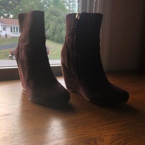Port Wine / Maroon Suede Boots